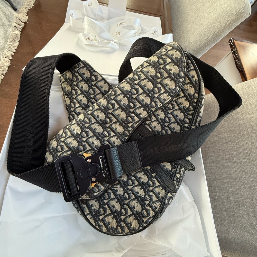 Dior Blue and Black Monogram Canvas Bag - Picture 3 of 7